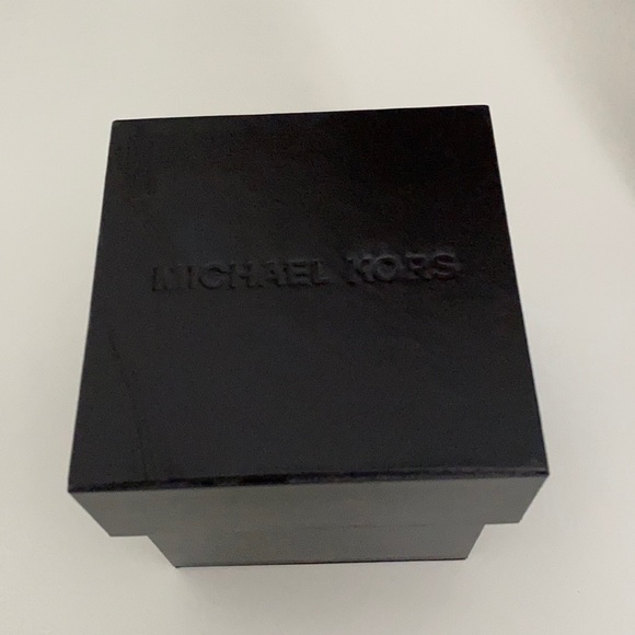 MICHAEL Michael Kors Ritz Crystal Index Multi-Function Water Resistant SS Watch - Picture 12 of 12